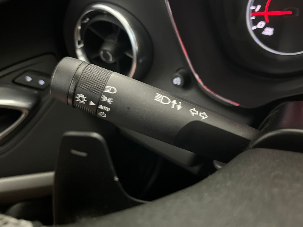 2022 Chevrolet Camaro 1LT