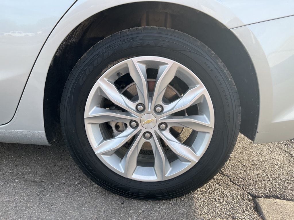 2022 Chevrolet Malibu LT