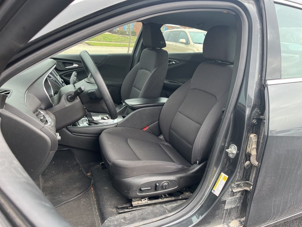 2016 Chevrolet Malibu LT 1LT