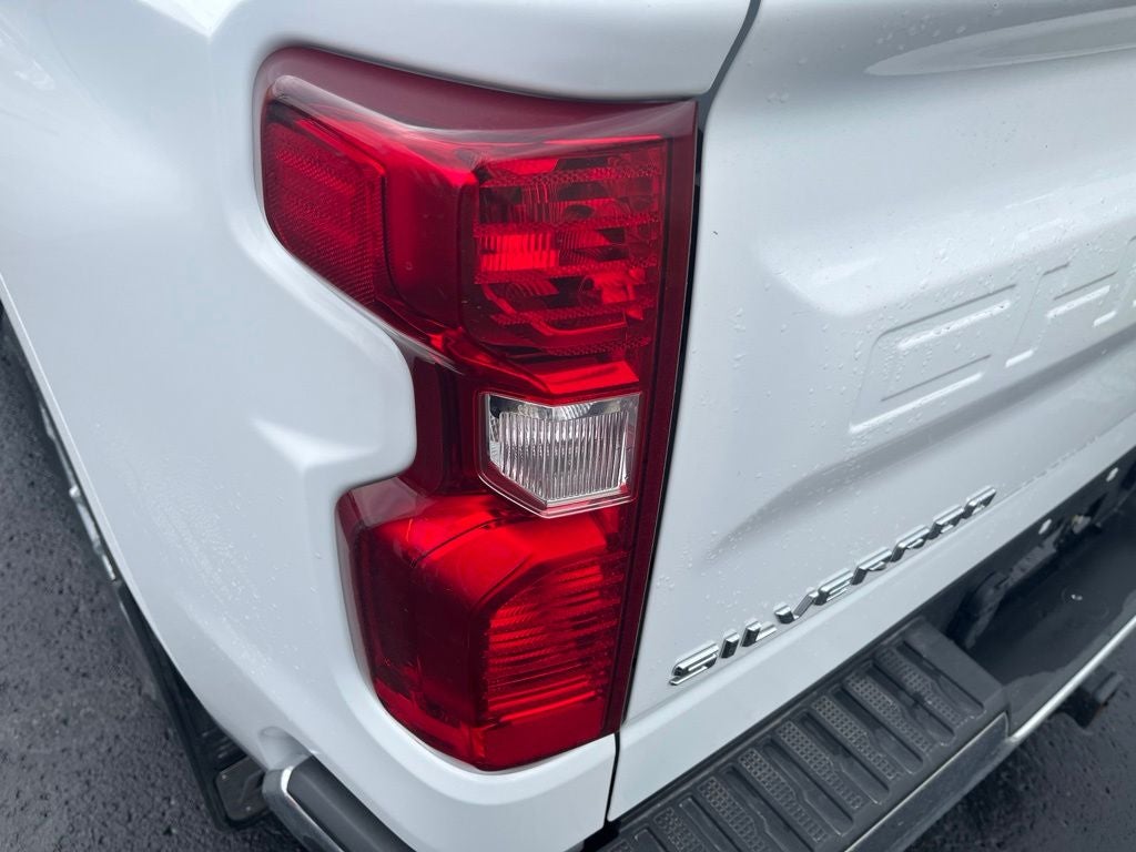 2023 Chevrolet Silverado 1500 LT LT1