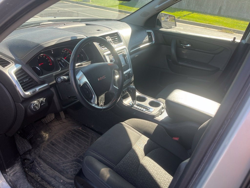 2015 GMC Acadia SLE-2