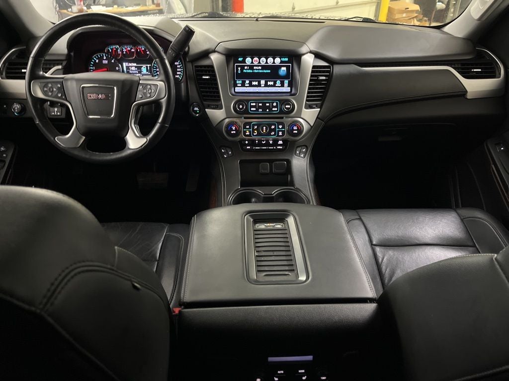 2017 GMC Yukon XL SLT