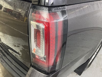 2017 GMC Yukon XL SLT