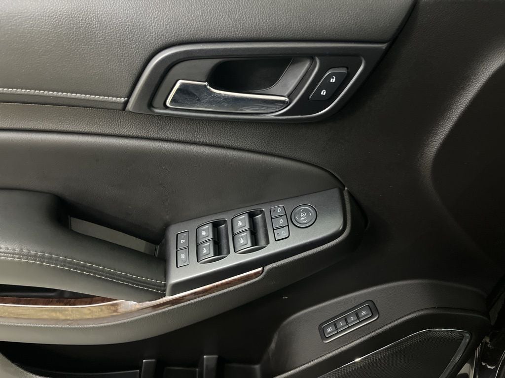 2017 GMC Yukon XL SLT