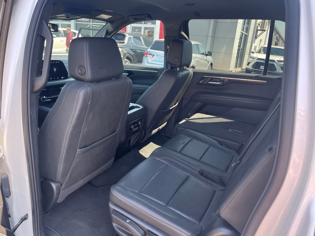 2025 Chevrolet Suburban Z71