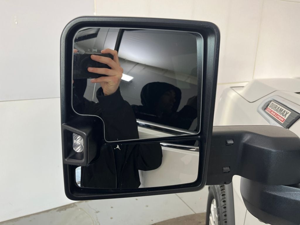 2023 GMC Sierra 2500HD Denali