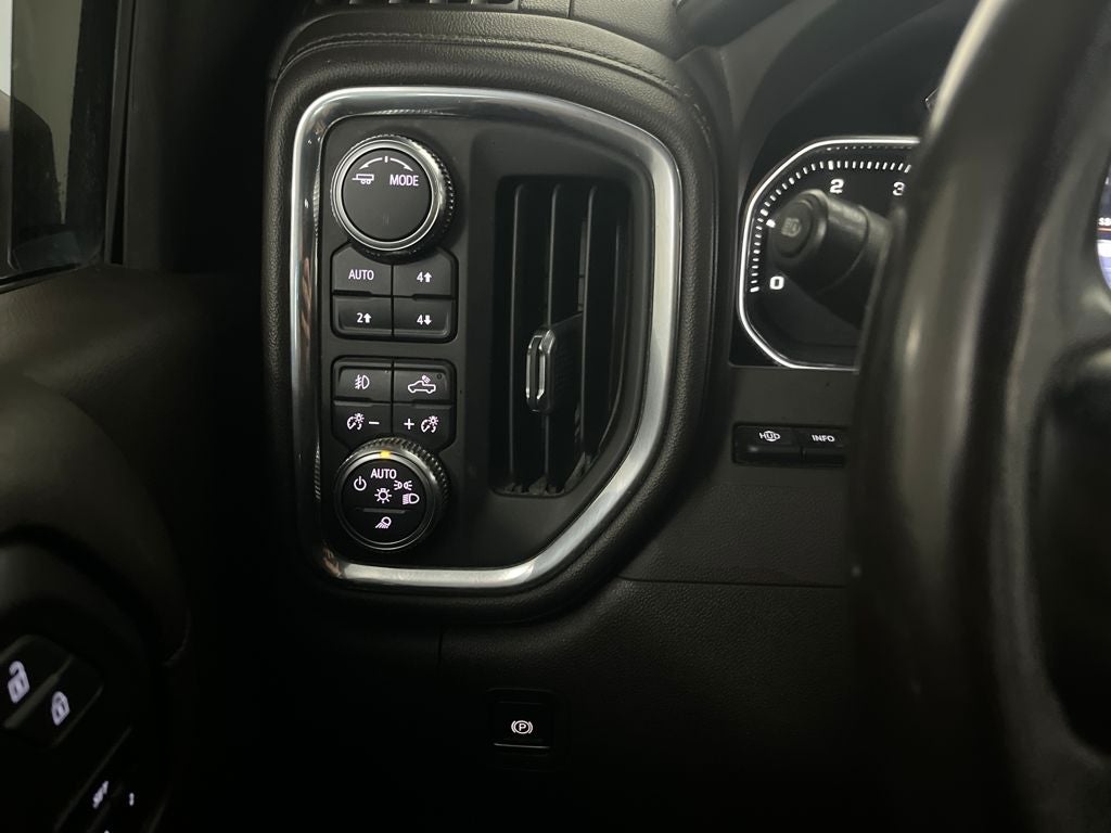 2023 GMC Sierra 2500HD Denali
