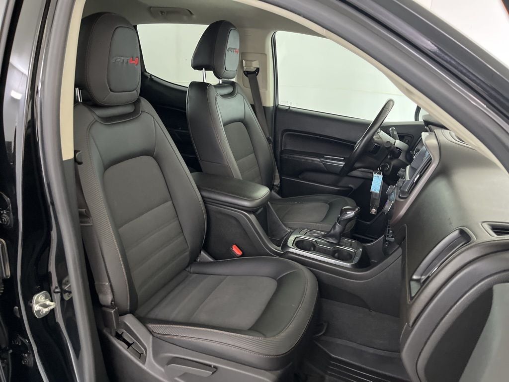 2022 GMC Canyon Base