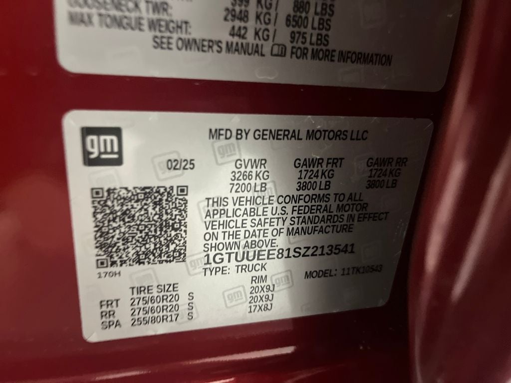 2025 GMC Sierra 1500 AT4