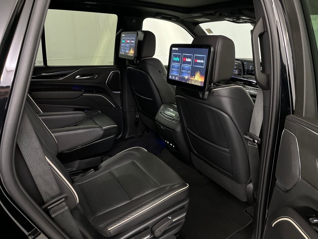 2023 Cadillac Escalade Sport