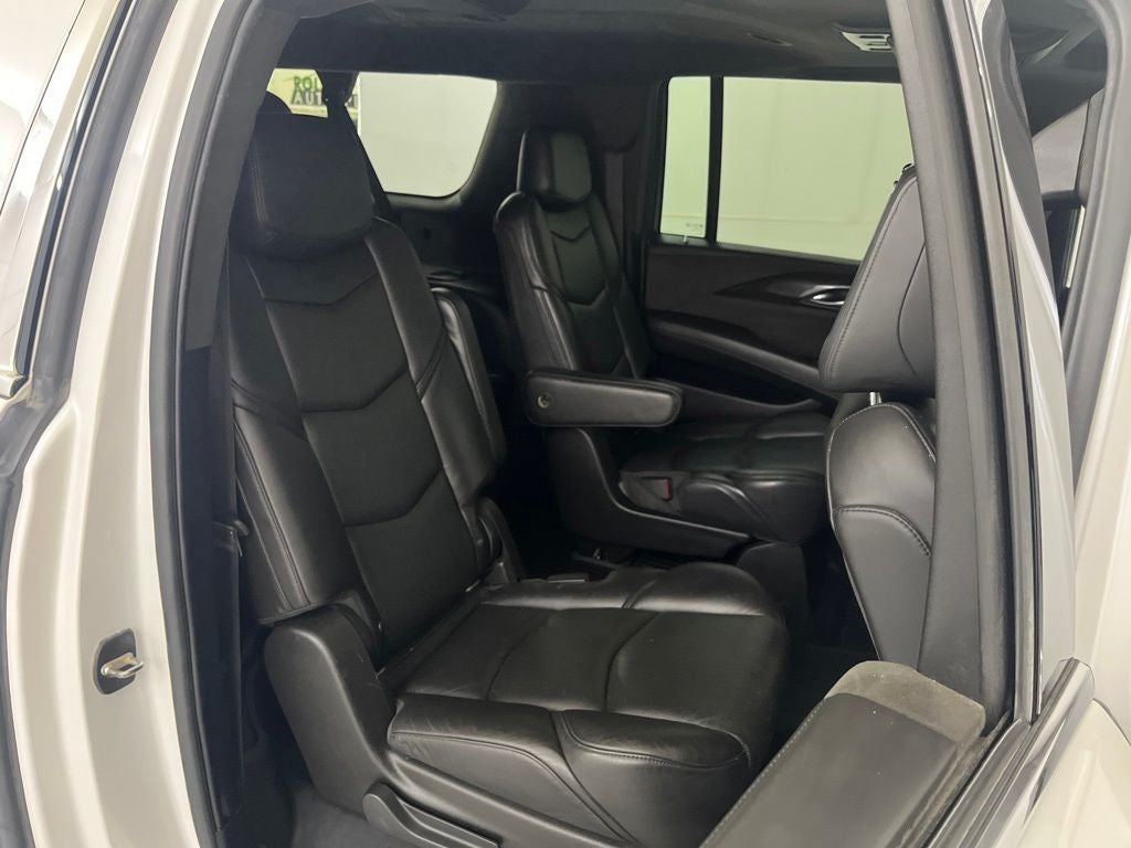 2019 Cadillac Escalade ESV Platinum Edition