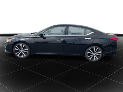 2020 Nissan Altima 2.5 Platinum