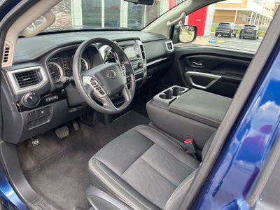 2017 Nissan Titan SV