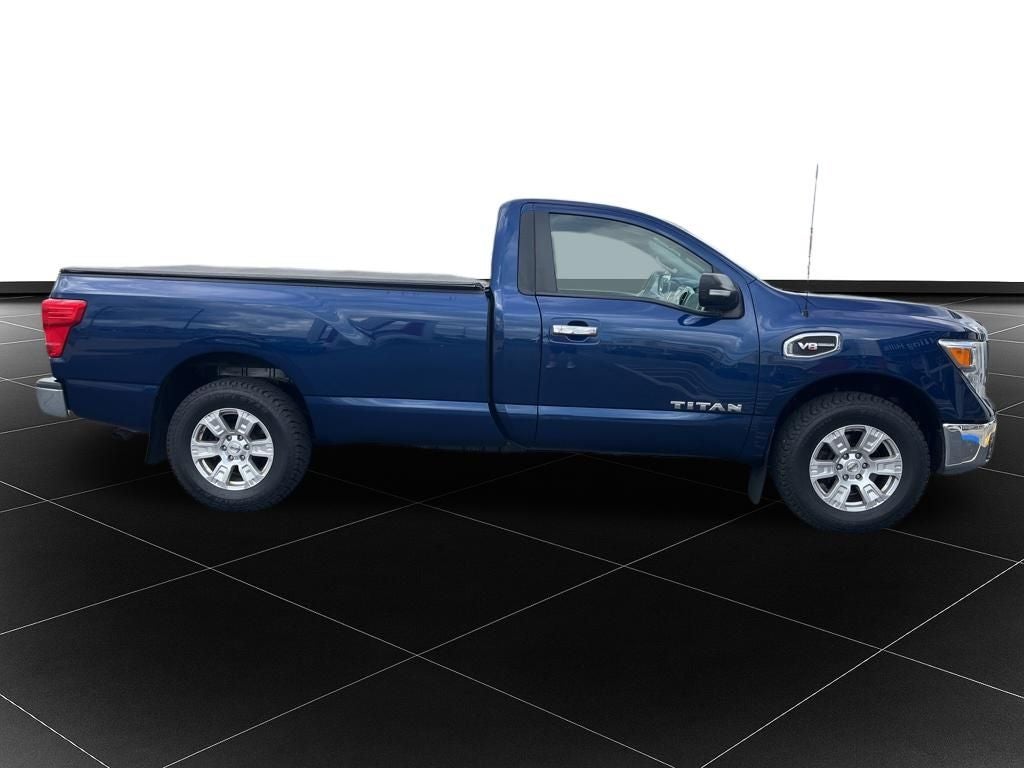 2017 Nissan Titan SV
