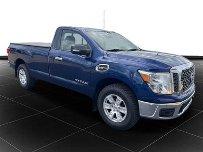 2017 Nissan Titan SV