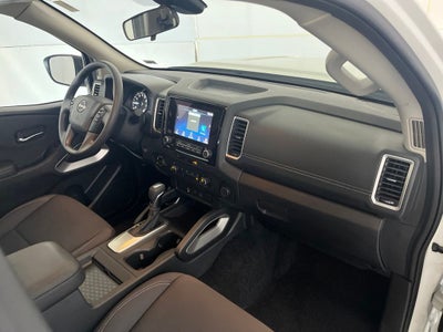 2024 Nissan Frontier SV