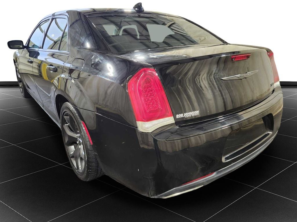 2020 Chrysler 300 Touring