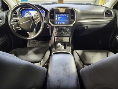 2020 Chrysler 300 Touring