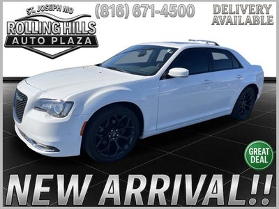 2019 Chrysler 300 S