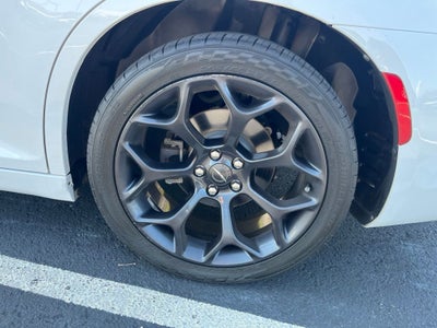 2019 Chrysler 300 S