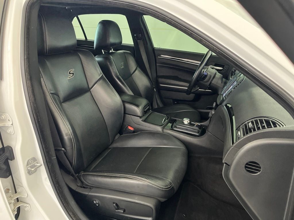 2019 Chrysler 300 S