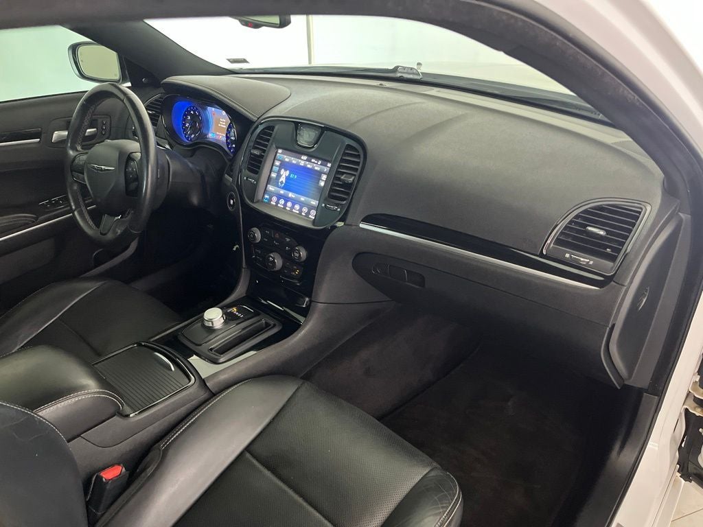 2019 Chrysler 300 S