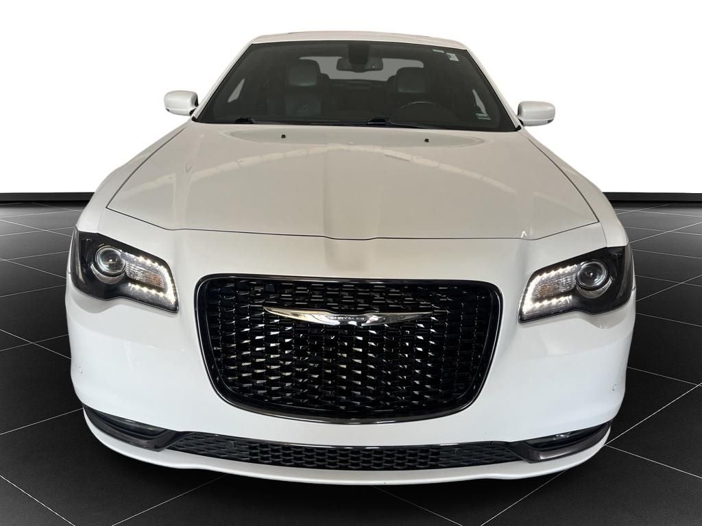 2019 Chrysler 300 S