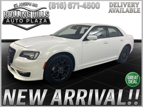 2023 Chrysler 300 Touring
