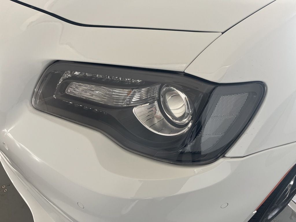 2023 Chrysler 300 Touring