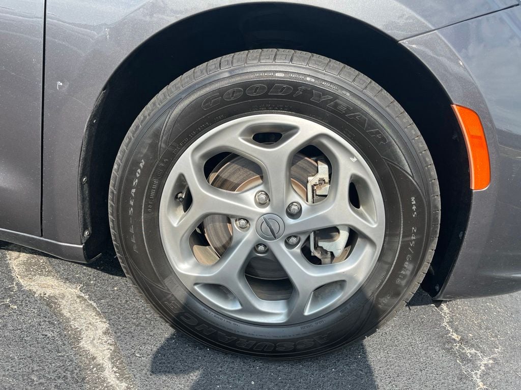 2022 Chrysler Pacifica Touring L
