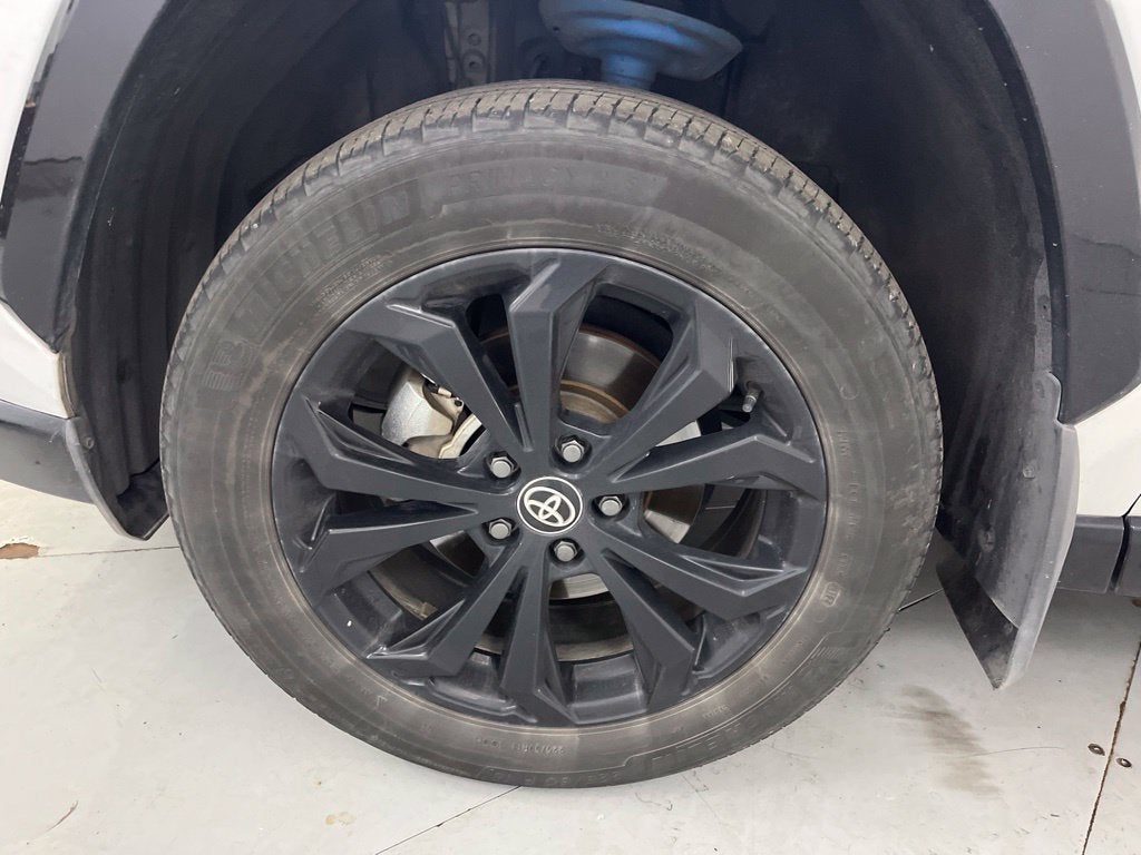 2025 Toyota RAV4 Hybrid XSE