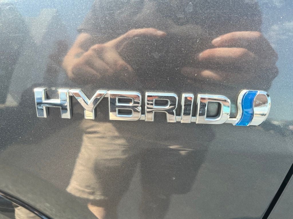2019 Toyota RAV4 Hybrid XSE