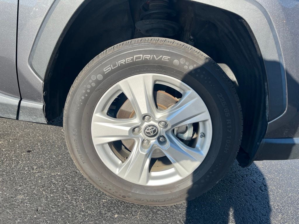 2021 Toyota RAV4 Hybrid LE