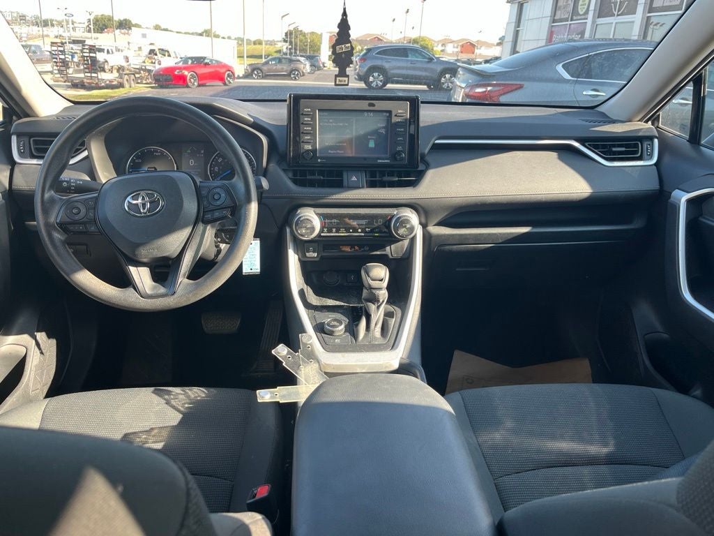 2021 Toyota RAV4 Hybrid LE