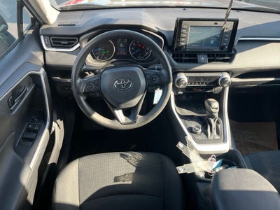 2021 Toyota RAV4 Hybrid LE