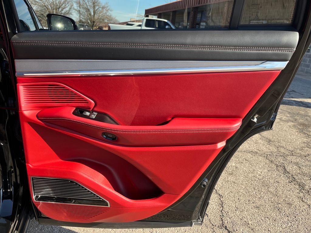 2025 Jeep Wagoneer S Launch Edition