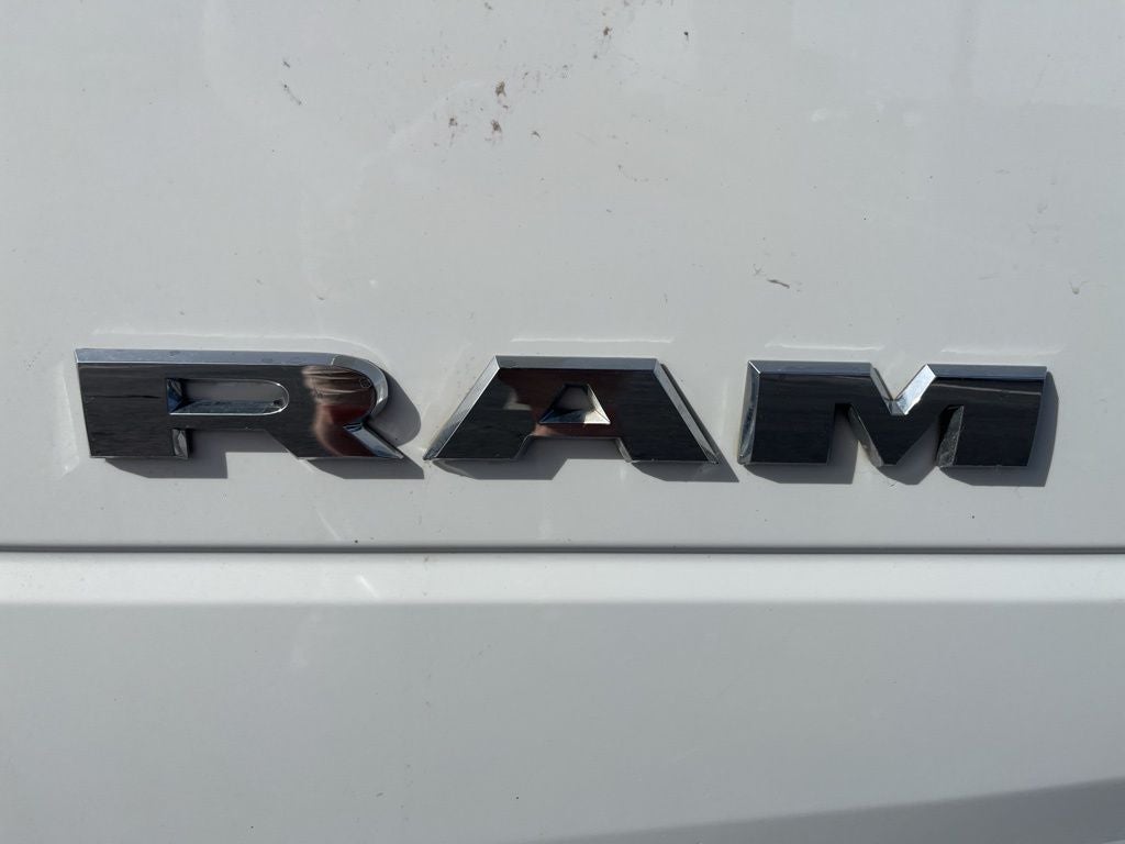 2024 RAM 3500 SLT