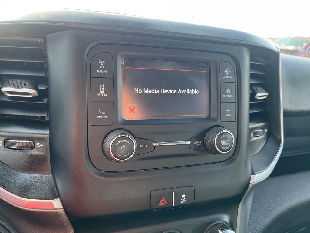 2024 RAM 3500 SLT