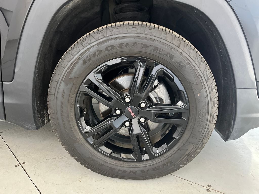 2023 GMC Terrain AT4