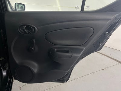 2018 Nissan Versa 1.6 S Plus