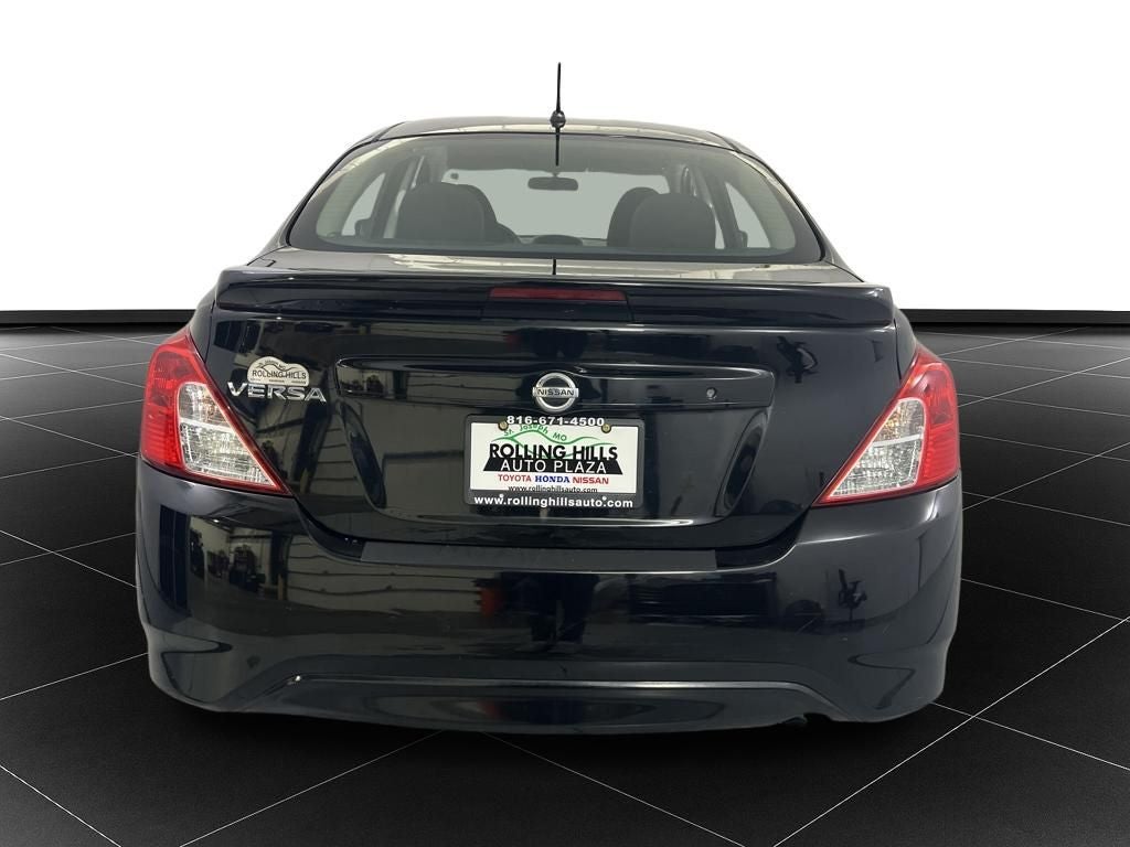 2018 Nissan Versa 1.6 S Plus