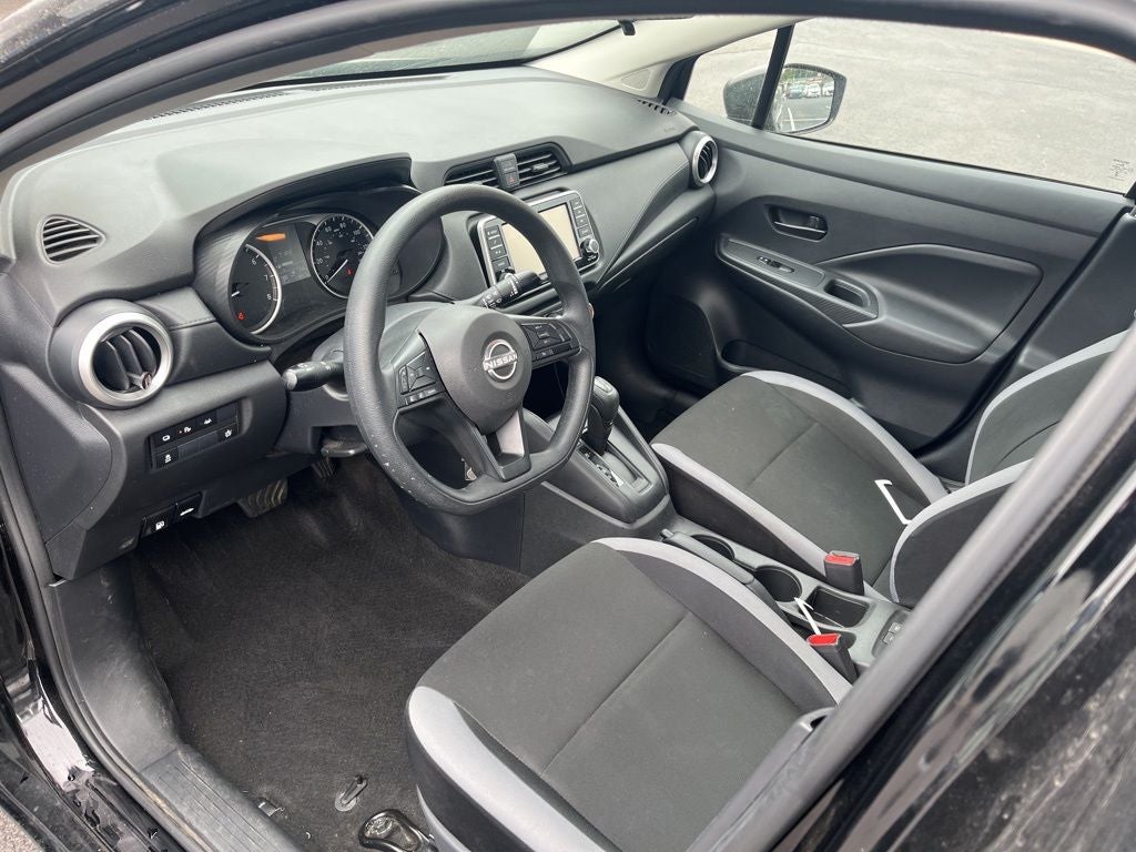 2025 Nissan Versa 1.6 S