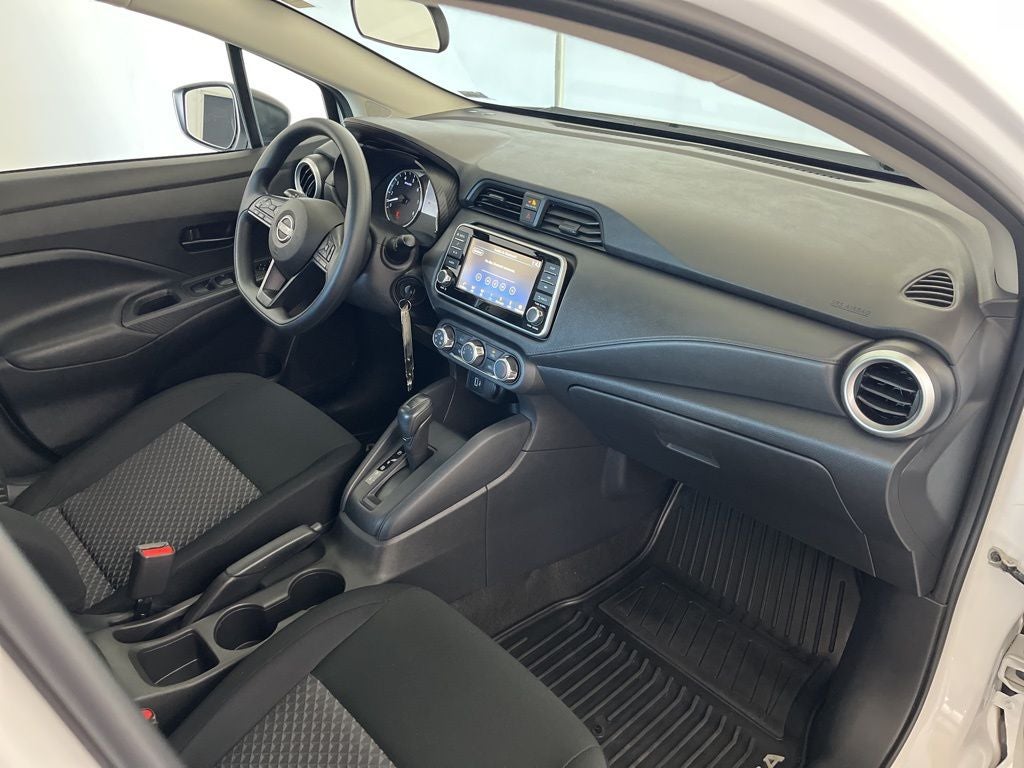 2024 Nissan Versa 1.6 S