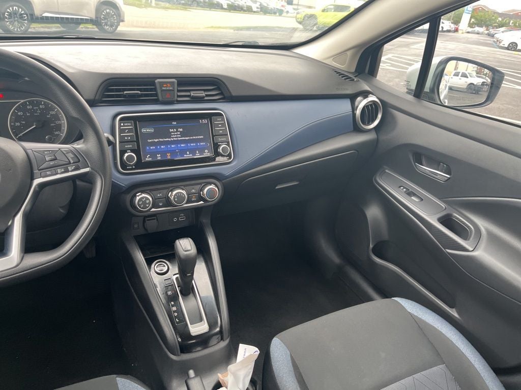 2023 Nissan Versa 1.6 SV
