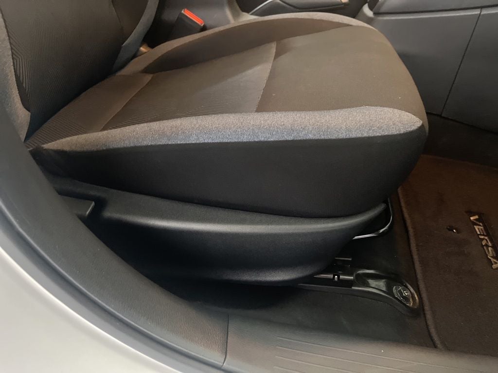2023 Nissan Versa 1.6 SV