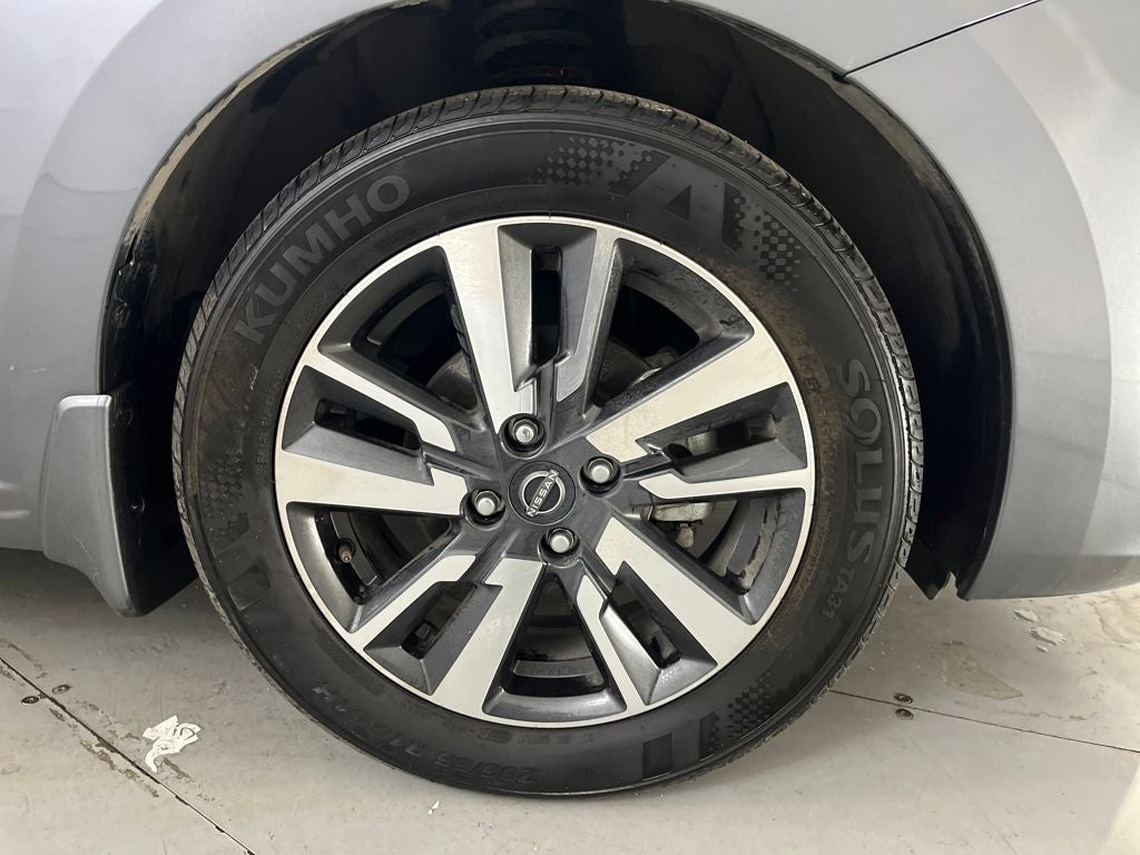 2024 Nissan Versa 1.6 SV