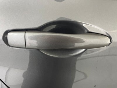 2024 Nissan Versa 1.6 SV