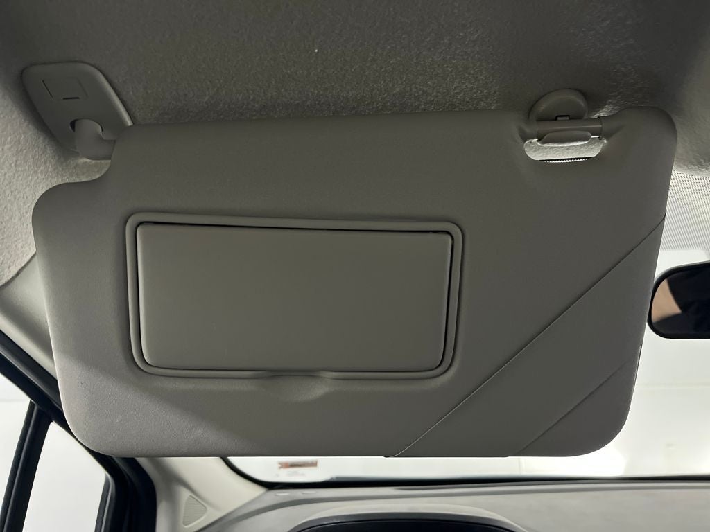 2024 Nissan Versa 1.6 SV