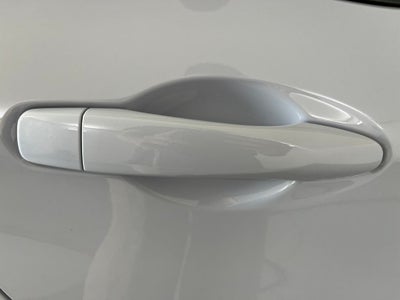 2024 Nissan Versa 1.6 SR