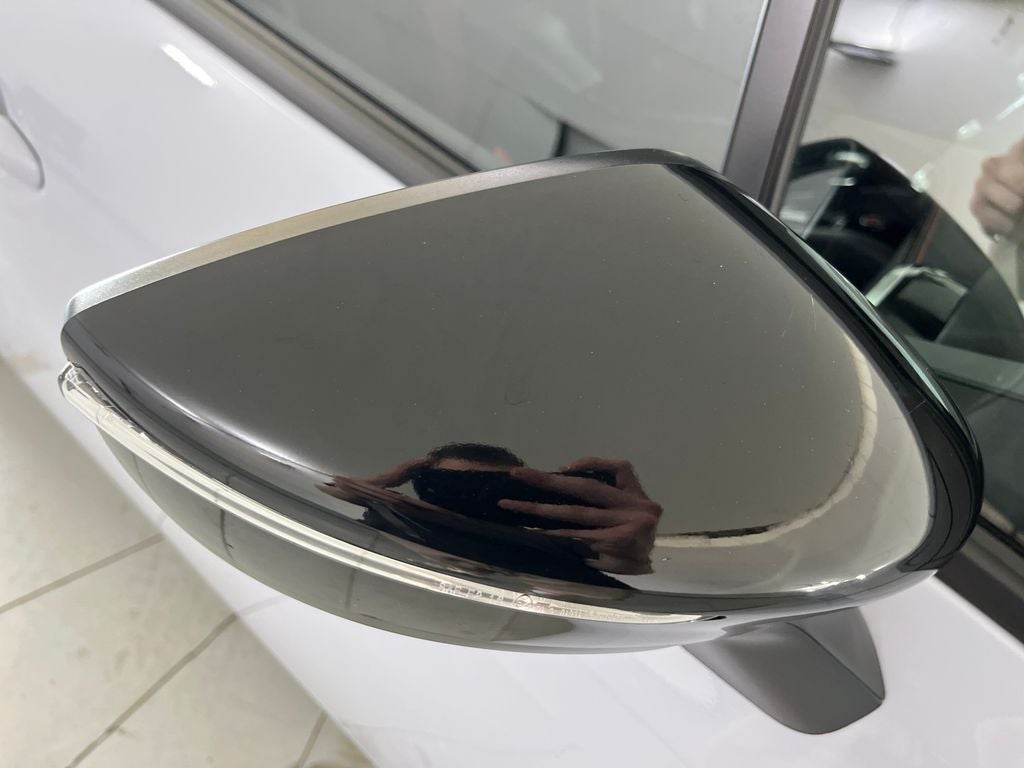 2024 Nissan Versa 1.6 SR